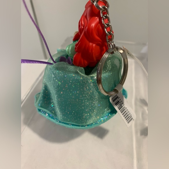 Disney Princesses Keychains original/new (price for one) - Picture 6 of 14